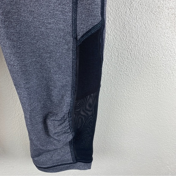 Lululemon Gear Up Crop 17” Leggings
Heathered Black / Black - Picture 9 of 10